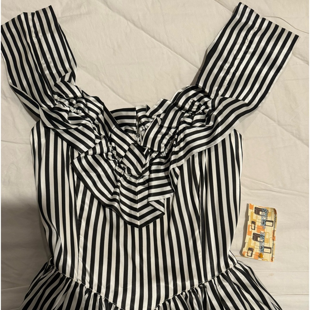 Gunne Sax dress black and white striped